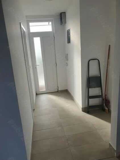 Casă cu Teren 317 Mp în Moșnița Nouă