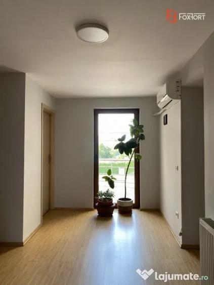 Casă cu 9 camere cu Teren 500 Mp în Bogdăneștilor