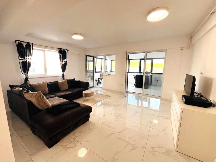 Apartament cu 2 camere semidecomandat, mobilat în Cârcea