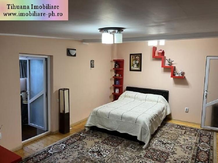 Casă individuală cu 5 camere cu Canalizare în Central