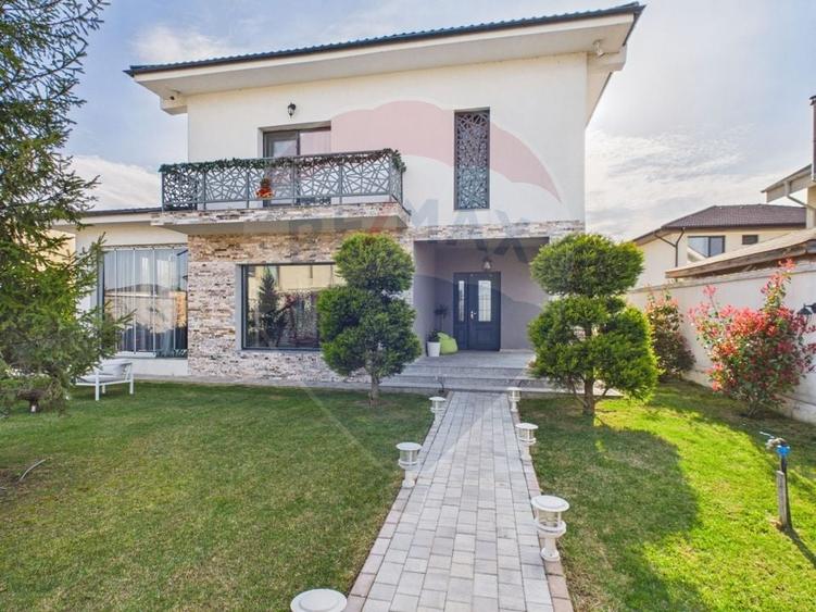 Casă individuală cu 5 camere cu Teren 500 Mp în Corbeanca