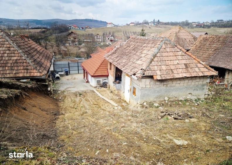 Casă cu 2 camere cu Teren 1000 Mp în Feleacu