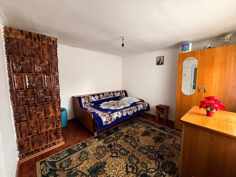 Casă cu 6 camere cu Teren 1247 Mp în Clănița