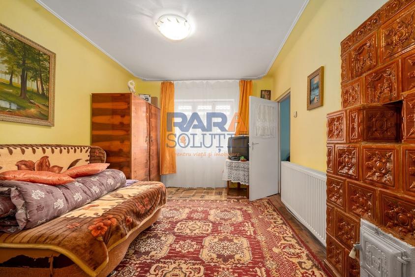 Casă individuală cu 3 camere cu Canalizare în Nord