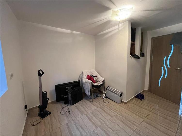 Casă individuală cu 6 camere cu Teren 2999 Mp în Ohaba-Forgaci