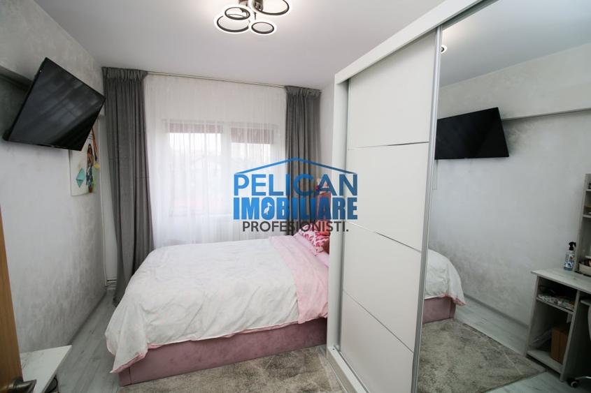 Apartament cu 4 camere decomandat, mobilat în Central