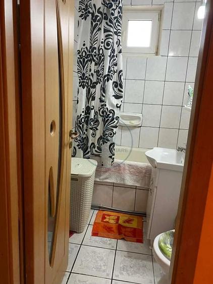 Apartament cu 2 camere decomandat în Decebal