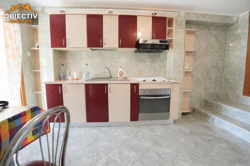 Casă individuală cu 5 camere cu Teren 500 Mp în Oglinzi