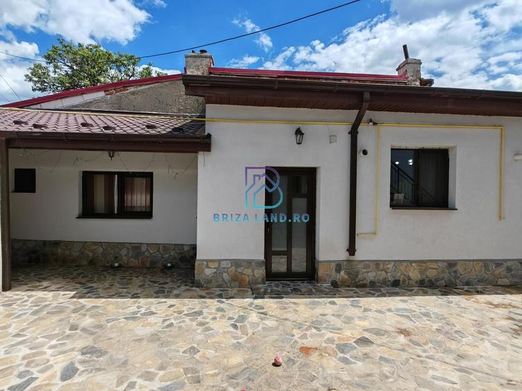 Casă individuală cu 6 camere cu Canalizare în Chitila
