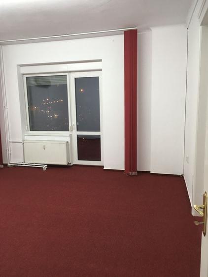 Spațiu comercial, de 60 mp, în Bălcescu
