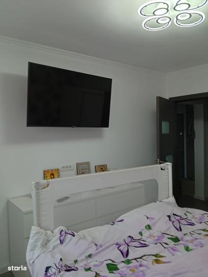 Apartament cu 2 camere decomandat în Abator
