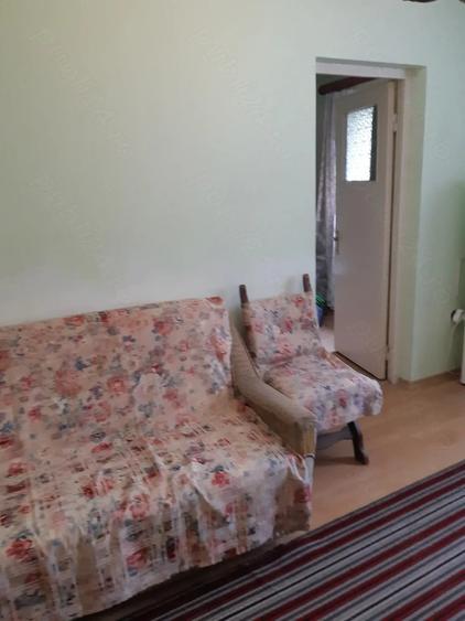 Apartament cu 2 camere semidecomandat în Trivale