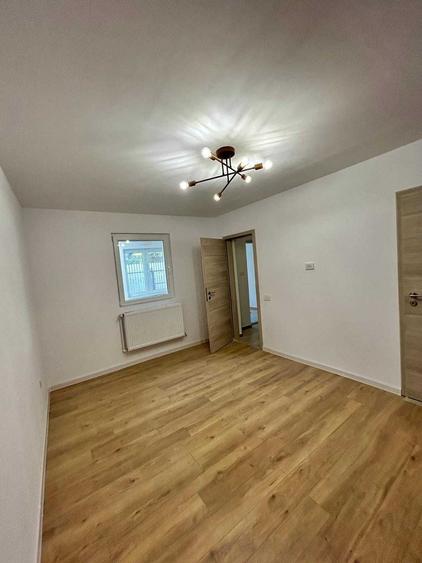 Casă cu 2 camere cu Teren 25 Mp în Muncii