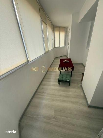 Apartament cu 4 camere în Vatra Luminoasă