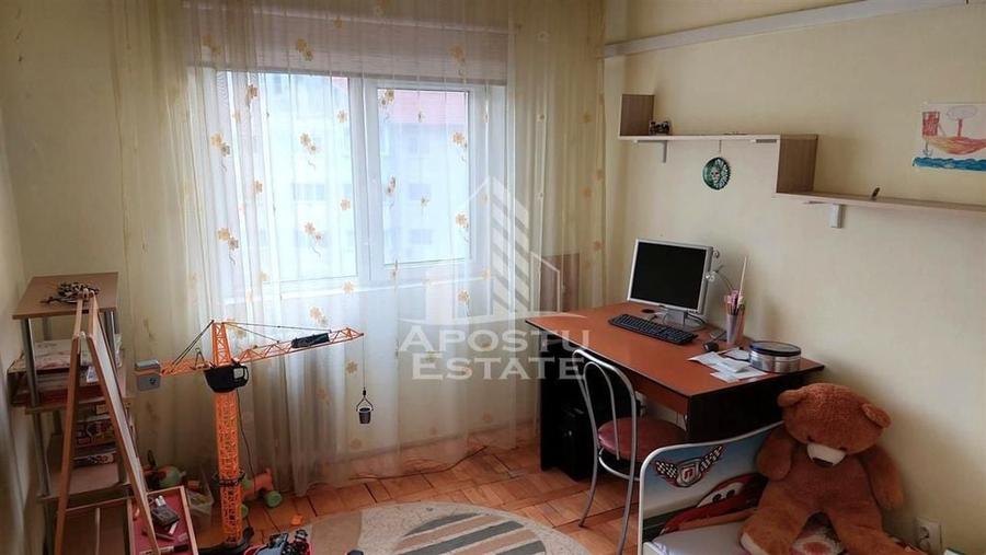 Apartament 3 camere decomandat zona Modern - 3