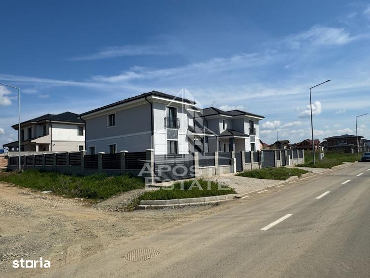 Casă cu 5 camere cu Teren 350 Mp în Giarmata