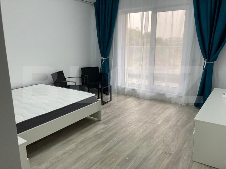 Garsonieră decomandată, mobilată în Cornitoiu