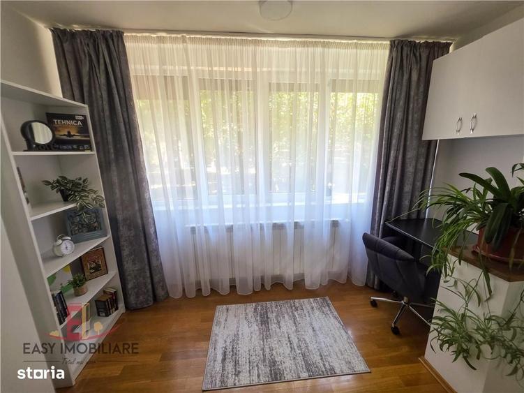 Apartament cu 2 camere decomandat în Aleea Carpați