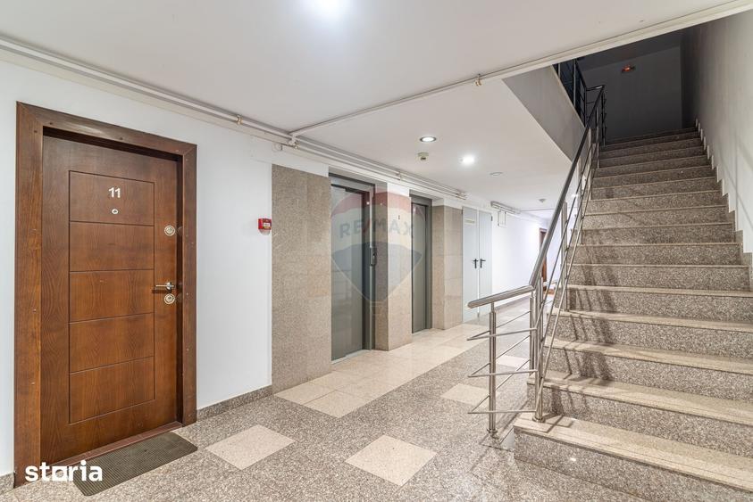 Apartament cu 2 camere în Castelul Peleș