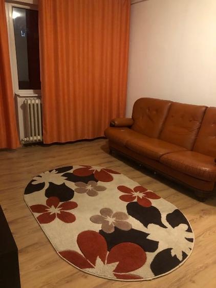 Închiriez apartament 2 camere - 1