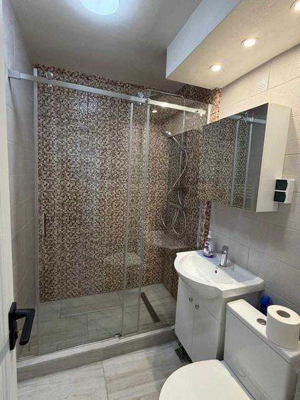 Apartament cu 2 camere decomandat în Nicolina