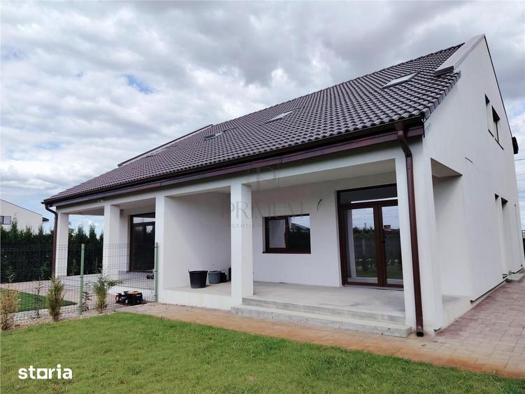 DUPLEX CU TOATE UTILITATILE - 5 CAMERE - CURTE AMENAJATA - 2