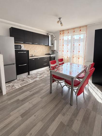 Apartament cu 2 camere decomandat în Florești