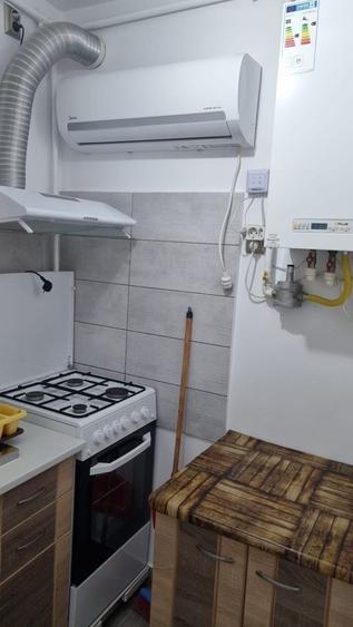 Apartament semidecomandat în Central