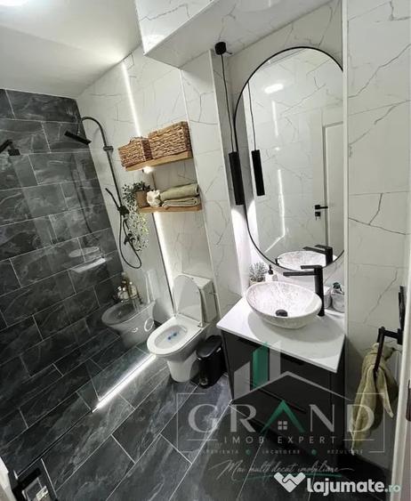 Apartament cu 2 camere decomandat în Chinteni