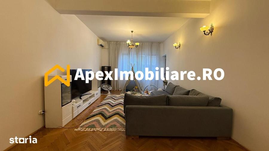 Apartament cu 3 camere semidecomandat în Cișmigiu
