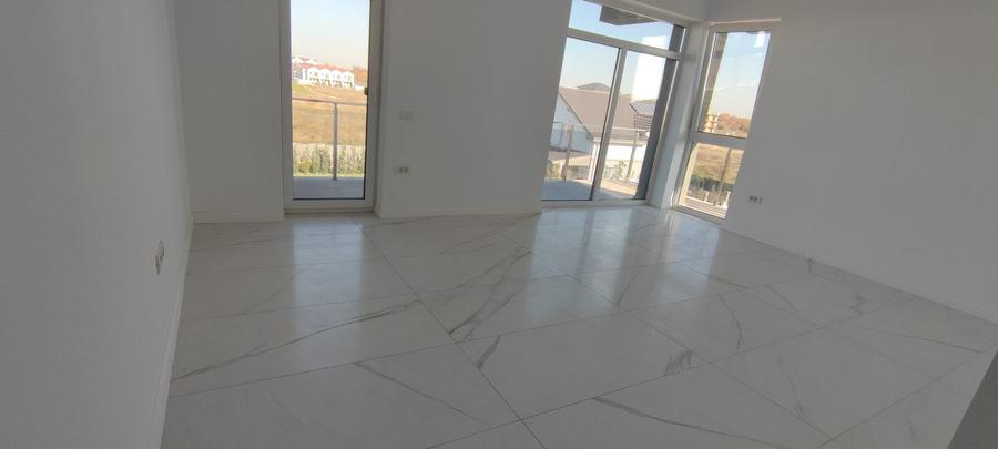 Apartament cu 2 camere decomandat în Giroc