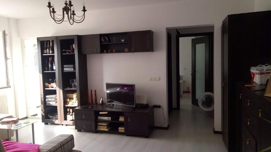 Apartament cu 2 camere semidecomandat în Bucureștii Noi