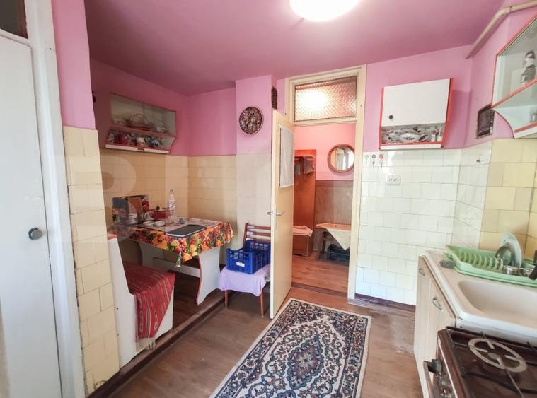 Apartament cu 2 camere decomandat, mobilat în Micro 17