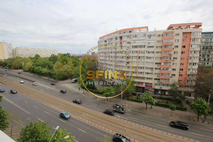 Apartament cu 4 camere decomandat, mobilat în Bucur Obor
