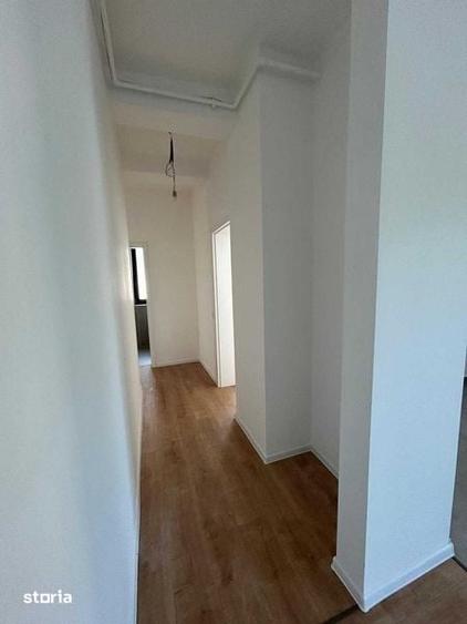Apartament cu 3 camere în Aradului