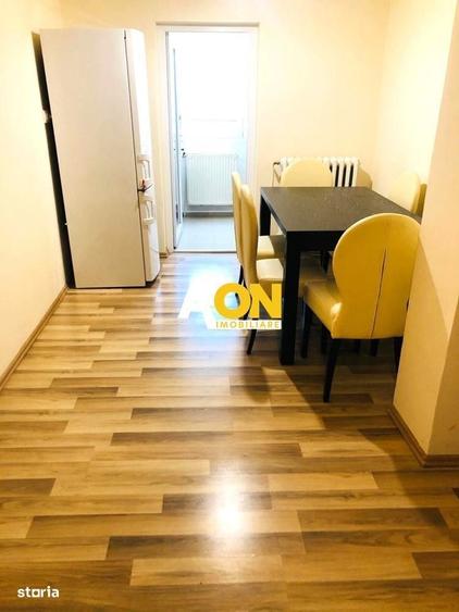 Apartament cu 2 camere în Cetate