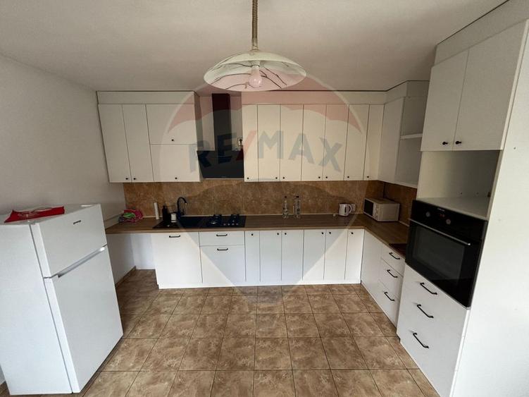 Casă individuală cu 5 camere cu Teren 1200 Mp în Ampoi 3