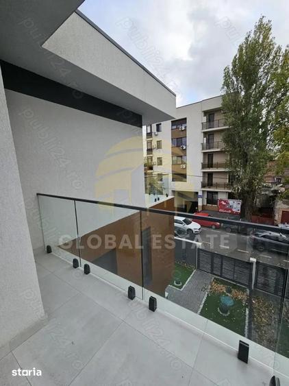 Casă cu 6 camere cu Teren 141 Mp în Obor