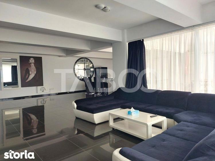 Apartament cu 3 camere decomandat în Vasile Aaron