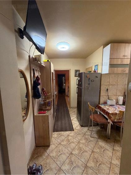 Apartament cu 3 camere decomandat în Șagului