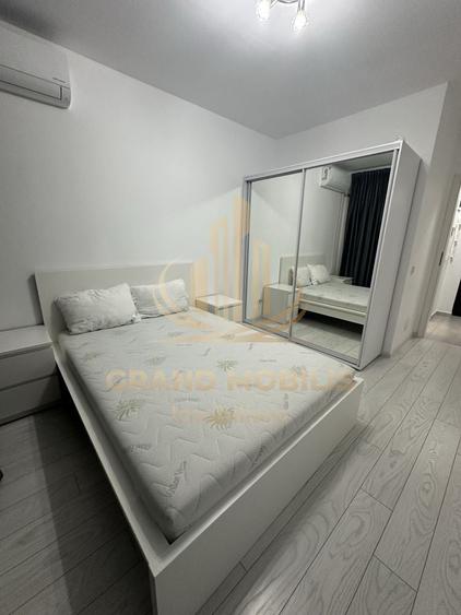 Apartament cu 2 camere decomandat în Metalurgiei
