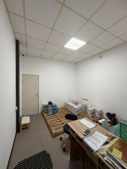 Spațiu comercial, de 35 mp, în Central