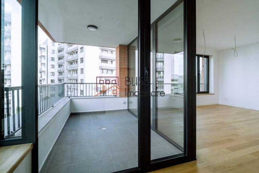 Apartament cu 3 camere semidecomandat în Iancu Nicolae