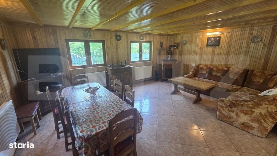 Casă cu 4 camere în Cetea
