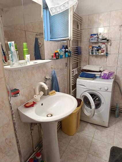 Casă cu 2 camere cu Teren 380 Mp în Central