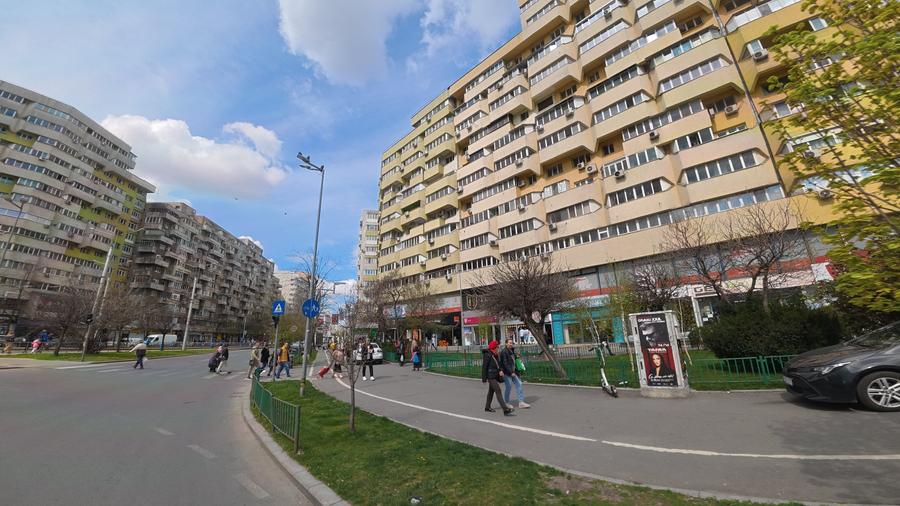 Spațiu comercial, de 300 mp, în Pantelimon