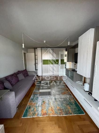 Apartament cu 2 camere nedecomandat, mobilat în Olimpia-Stadion