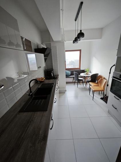 Apartament cu 2 camere decomandat în Șcheia