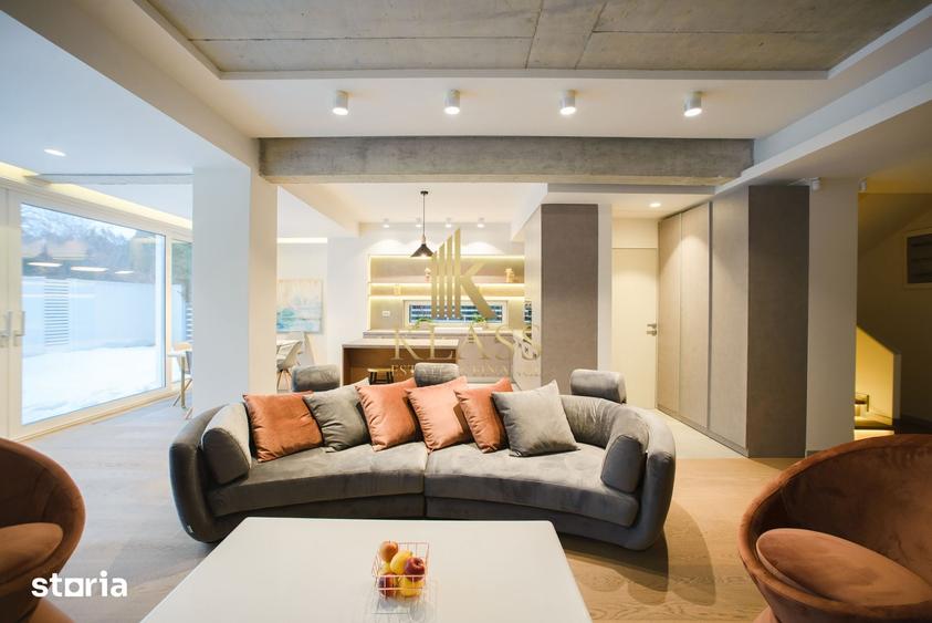 Apartament cu 4 camere în Băneasa