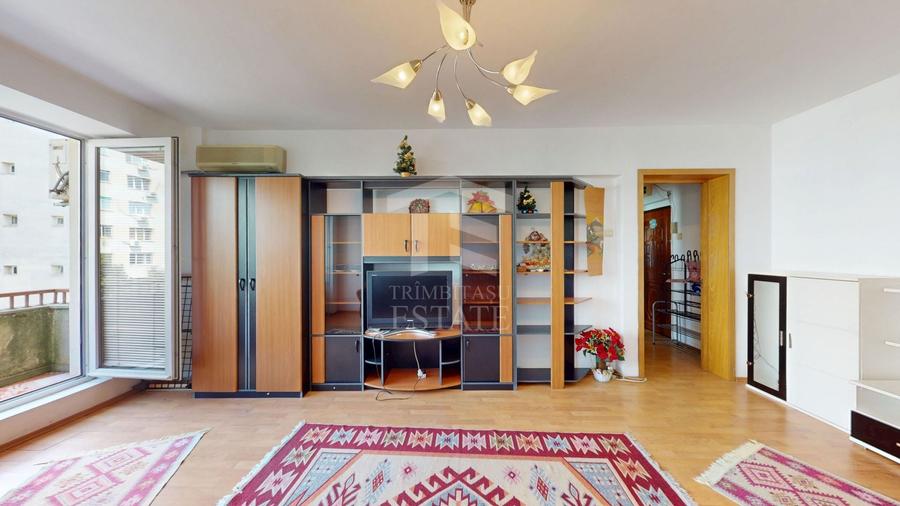 Apartament cu 2 camere decomandat, mobilat în Titan